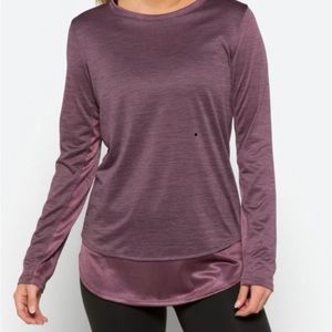 Under Armour Tech Vent long sleeve shirt.
